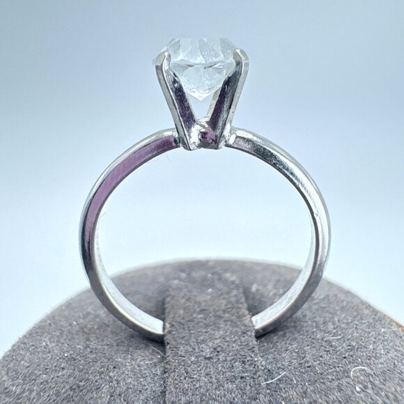 VTG Silver Tone White Crystal Fantasy Cut Prong Set Promise Ring Size 9 - Picture 3 of 8